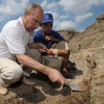 Путин в роли археолога